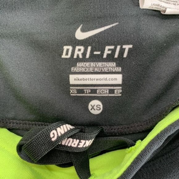Nike Dri-Fit Black Green Cropped Leggings Size XS - Picture 9 of 10